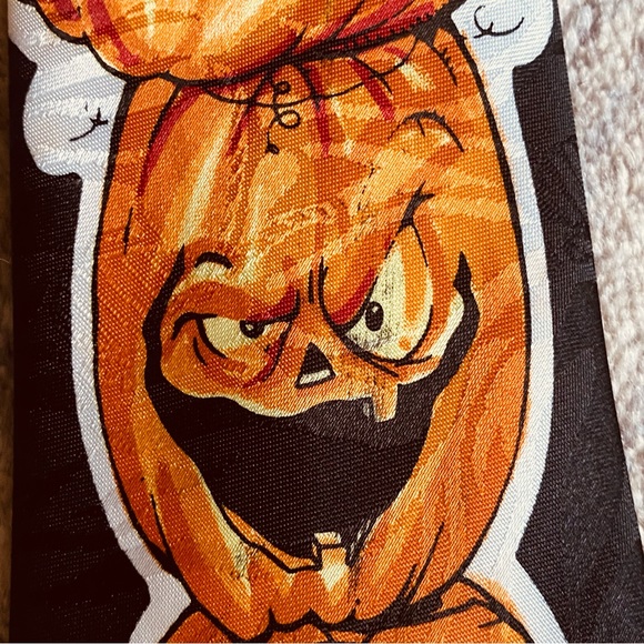 A. Rogers 100% Polyester Halloween Jack O Lanters/Pumpkins Tie - Picture 8 of 11